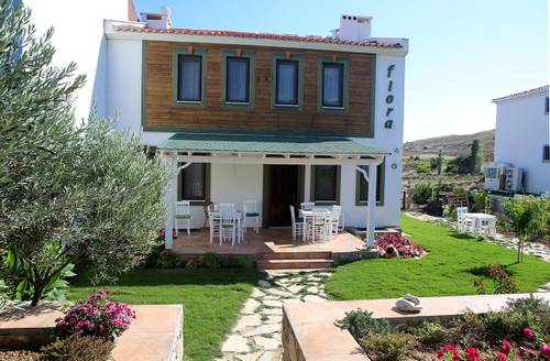 Flora Otel Bozcaada