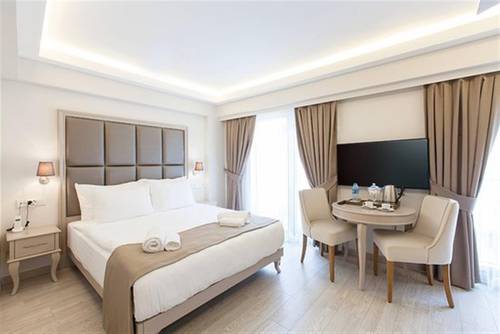 Perla Galata Hotel
