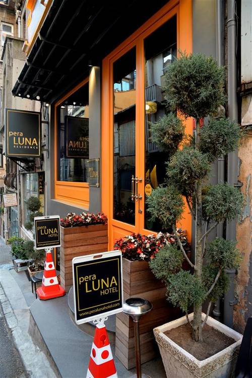 Pera Luna Residence
