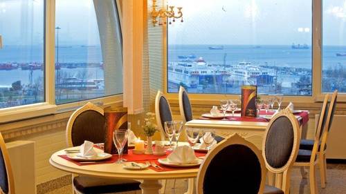 Blue Marmaray Hotel