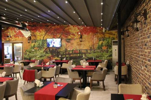 Özgüven Otel