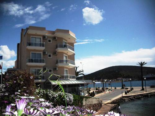 Pasifik Otel Çeşme