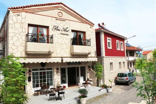 Peri Art Hotel
