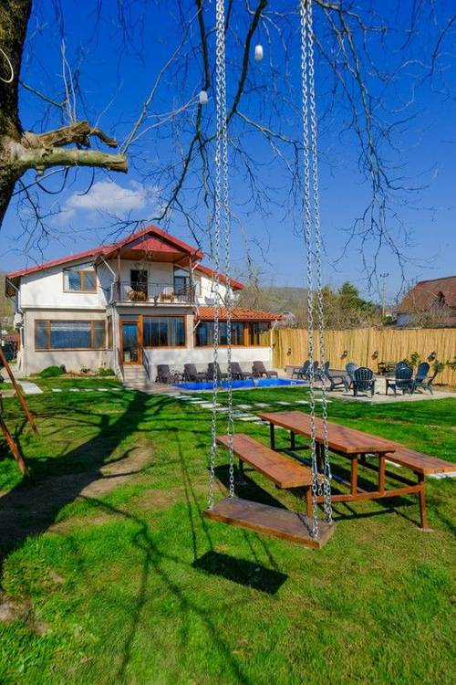 Sepetçi Göl Evi