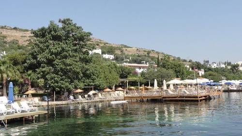 Karianda Hotel & Restaurant