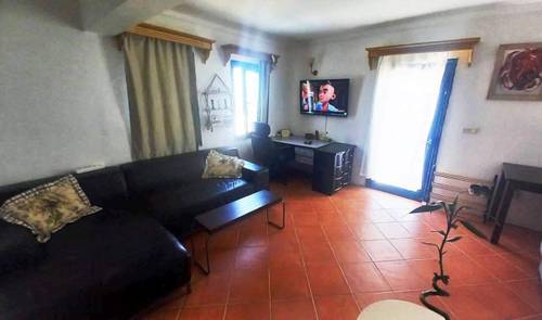Bardakçı Home