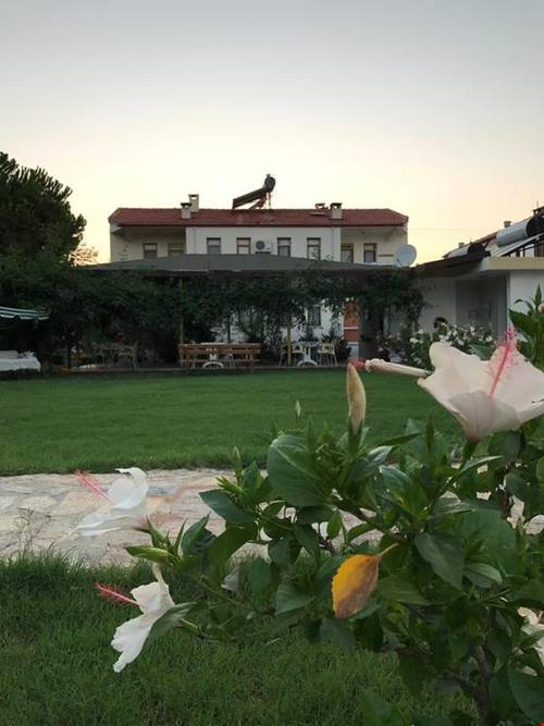 Arzu Otel