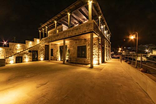 Megaron Cave Hotel