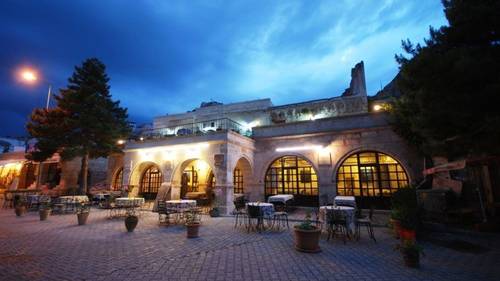 Sinasos Cave Hotel
