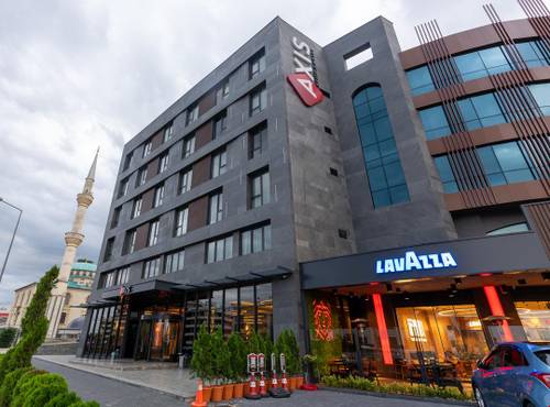 Axis Suites Hotel