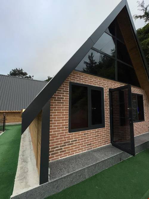 Hidden Garden Bungalow