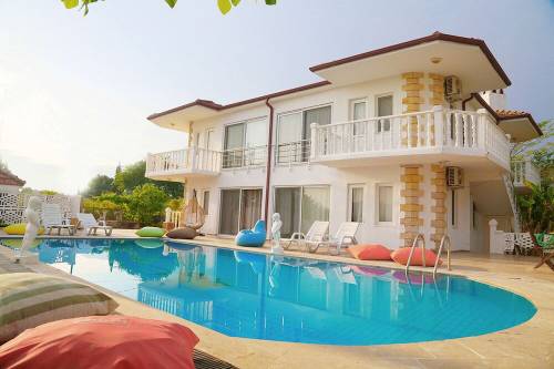 Ova Suites