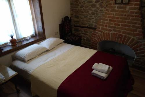 Birgi Doktorun Yeri Stone Hotel