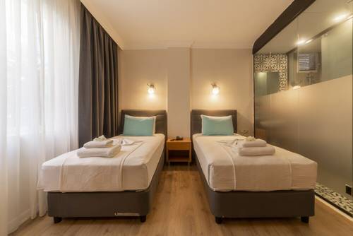Tema Lara Hotels