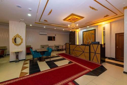 Golden Flower Hotel