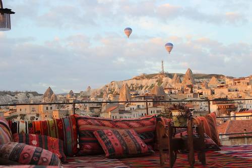 Kayra cave suites
