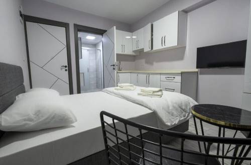 Yeni Mavi Otel