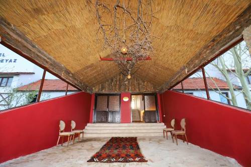 Karbeyaz Otel