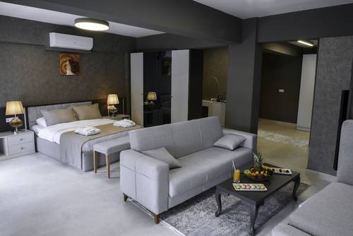 Fabl Haus