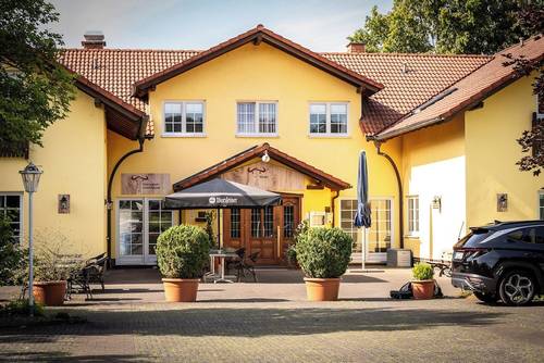 Hotel Company