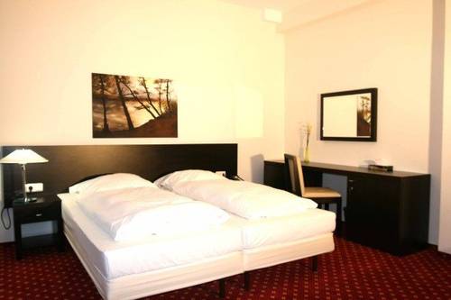 Hotel Aariana