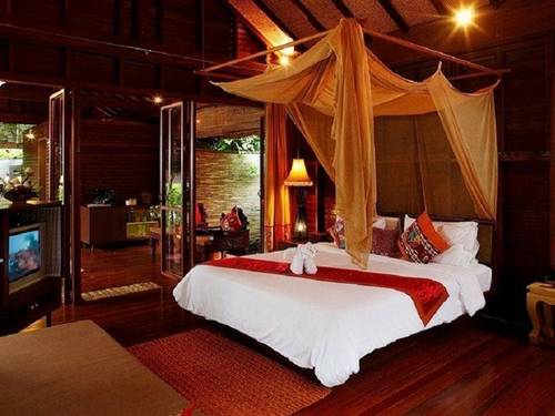 Outrigger Phi Phi Island Resort