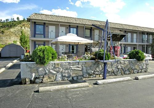Sundowner Inn Forsyth