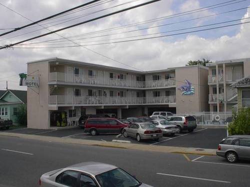 Bay Breeze Motel