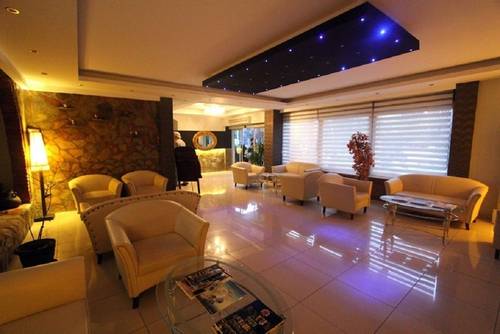 Dolphin Otel