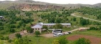 Nemrut Kervansaray Hotel