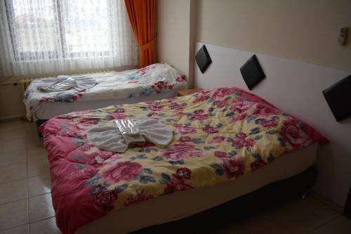 Gure Paris Hotel