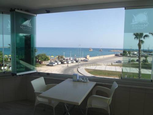 Marina Suite Hotel