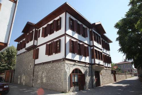 Zalifre Konaklarl