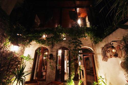 Antique Celtik House