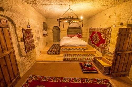 Natureland Cave Hotel