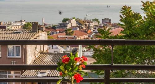 Istanbul Amedros Home