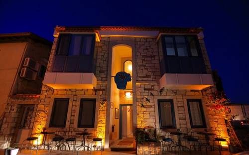 Muhit Alacati Butik Otel