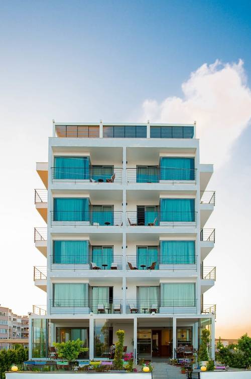 Port Marina Hotel
