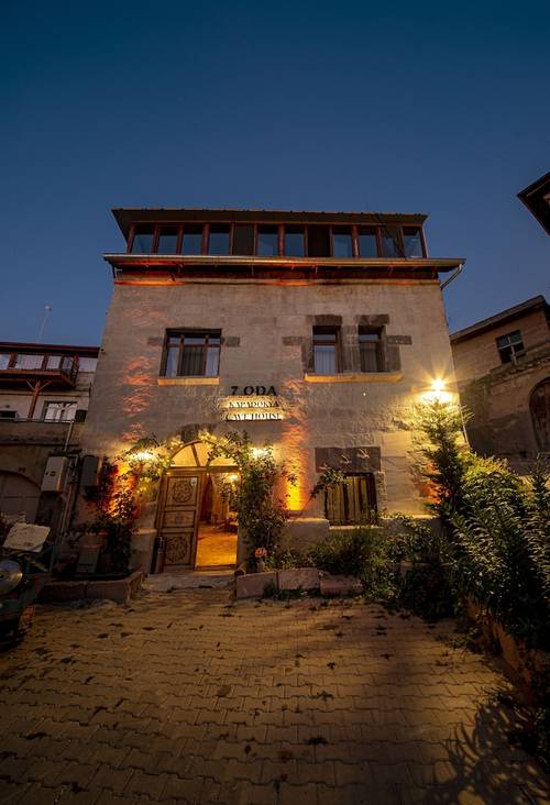 7 Oda Kapadokya Cave House