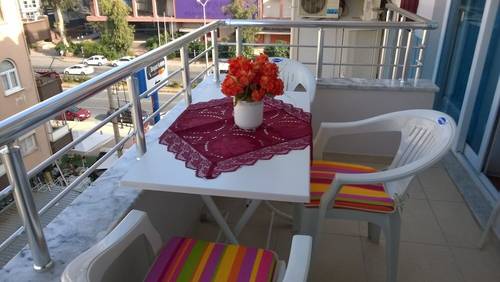 Daily Home Apart