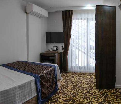 Çinar Han Otel & Cafe