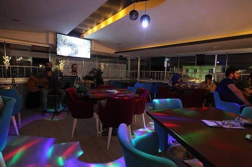 City Hotel