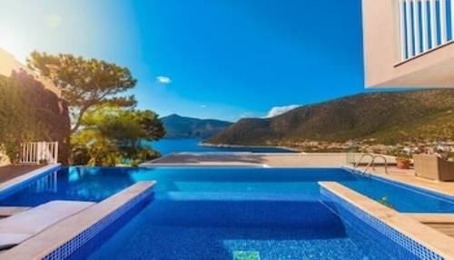 Villa Maris by Akdenizvillam