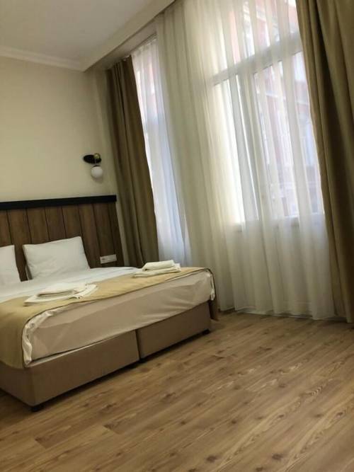 Taksim 8 Suites