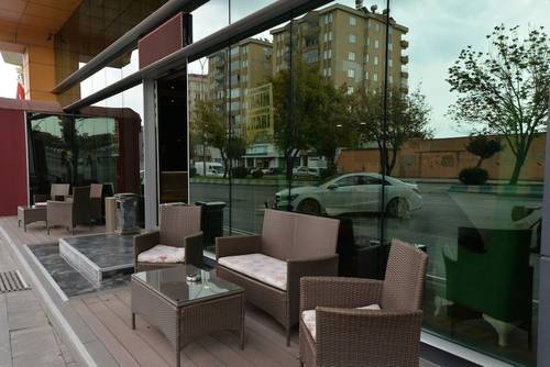 Peker Hotel