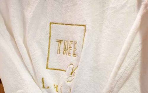 Thee Vijit Lanna By Th District