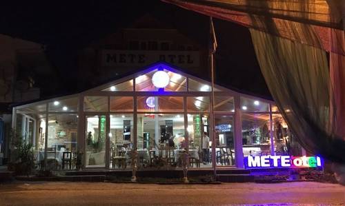 Mete Hotel