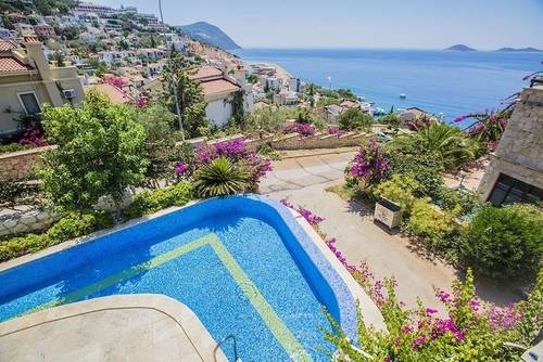 Villa Alfiya