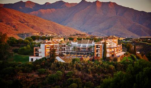 La Cala Resort
