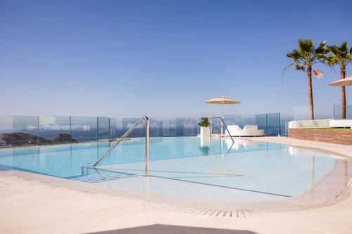 Servatur Hartaguna-Adults Only